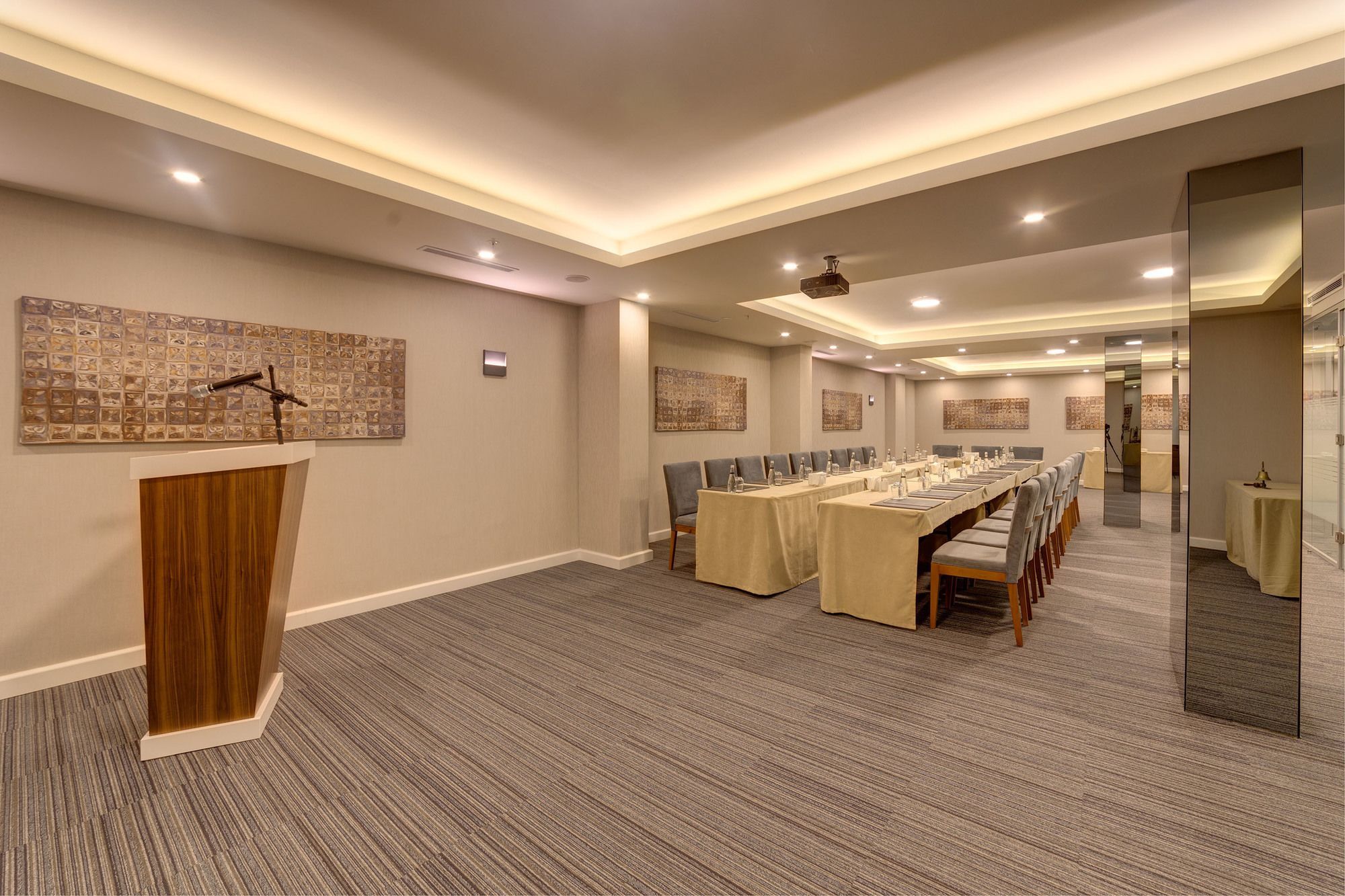 The Menord Hotel Mersin  Buitenkant foto